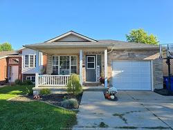110 GREENFIELD Lane Chatham, ON N7L 5N5