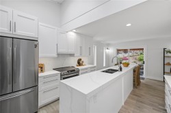 2191 Florence Dr Nanoose Bay, BC V9P 9E9