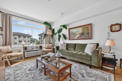 302-1350 Ridgeway Drive Kelowna, BC V1Y 9T8