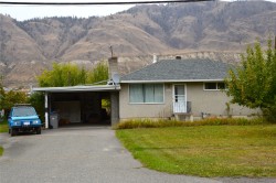 2022 Glenwood Drive Kamloops, BC V2C 4G6