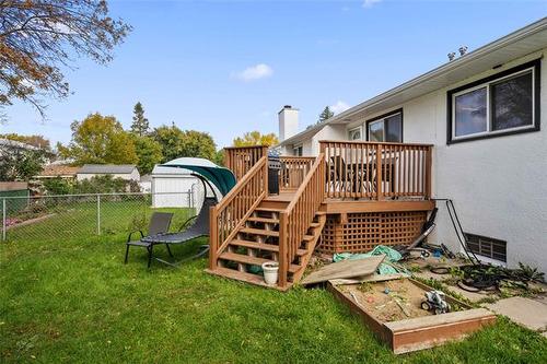 31 Costello Dr, Winnipeg, MB 