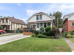 2457 TURNER  Windsor, ON N8W 3K9