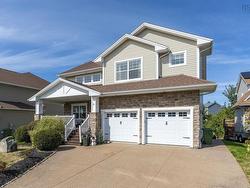 38 Crozier Court  Halifax, NS B3M 0C3