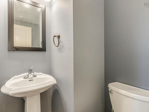 38 Crozier Court, Halifax, NS 