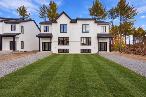 2238 Rue de l'Espoir  Sainte-Julienne, QC J0K 2T0