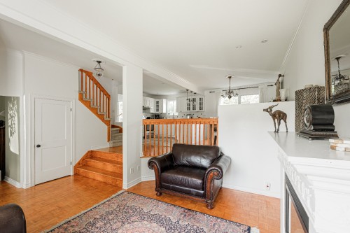 244 Rue Meloche , Sainte-Anne-de-Bellevue, QC H9X 4A6 4