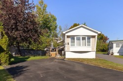 71 Rue Quévillon Gatineau (Gatineau), QC J8P 6X3