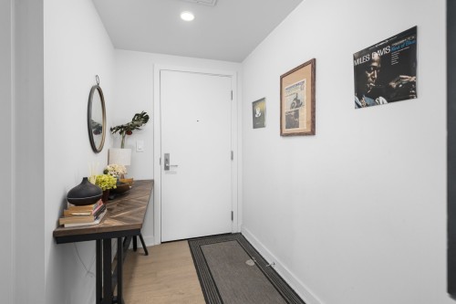 2706-1188 Rue St-Antoine O. , Montréal (Ville-Marie), QC H3C 1B4 3