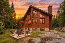 236 Ch. des Monarques  Amherst, QC J0T 2L0
