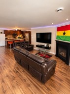 Salon - 