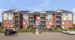 212-650 Boul. du Loiret Québec (Charlesbourg), QC G2L 3J3