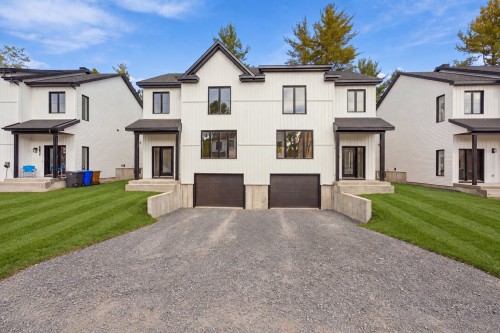 2212 Rue de l'Espoir  Sainte-Julienne, QC J0K 2T0