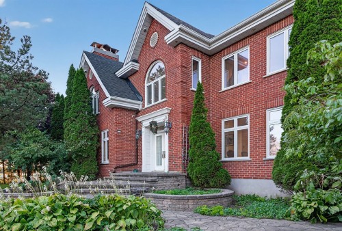 1763 Rg Notre Dame — photo 3