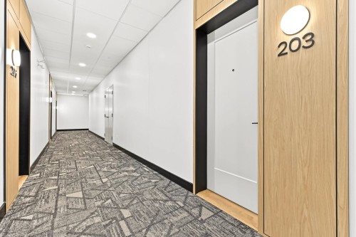 203-200 Av. Louis-Lévesque , Otterburn Park, QC J3H 0T1 4