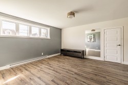 Family Room - 