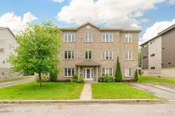4-2460 Rue de la Garonne Trois-Rivières, QC G9B 0H9