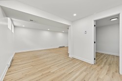 Family Room - 