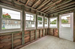 Sun Room - 