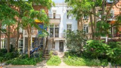 4583 Rue Boyer Montréal (Le Plateau-Mont-Royal), QC H2J 3E5