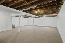 Family Room - 