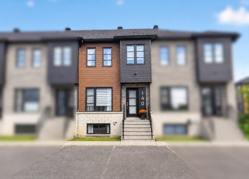 140Z Rue Ste Anne — photo 3