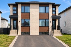 12 Rue de la Tourterelle Brownsburg-Chatham, QC J8G 0H9