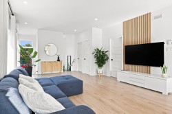 Salon - 