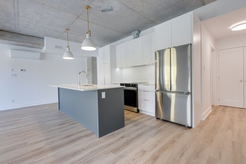 201-8945 Boul. Viau , Montréal (Saint-Léonard), QC H1R 2V4 4
