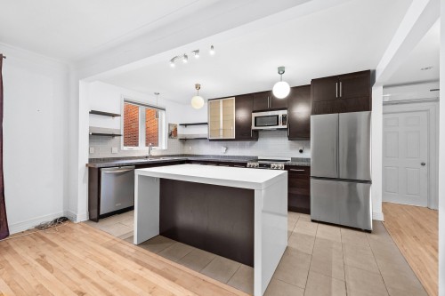 4942 Av. Dornal , Montréal (Côte-des-Neiges/Notre-Dame-de-Grâce), QC H3W 1W2 2