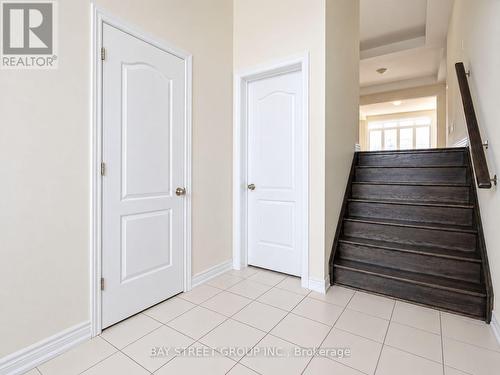 22 JOHN SMITH STREET , East Gwillimbury, Ontario L9N 0S7 3