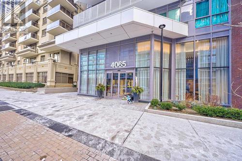 3603 - 4065 CONFEDERATION PARKWAY , Mississauga, Ontario L5B 0L4 2