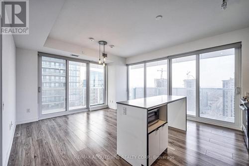 3603 - 4065 CONFEDERATION PARKWAY , Mississauga, Ontario L5B 0L4 4