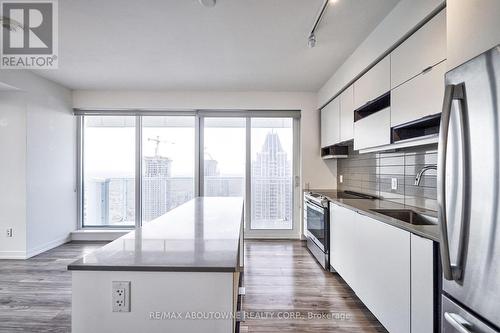 3603 - 4065 CONFEDERATION PARKWAY , Mississauga, Ontario L5B 0L4 5