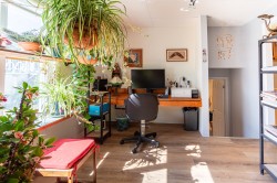 Bureau - 