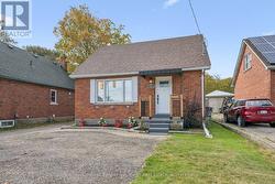 49 EDNA STREET Kitchener, ON N2H 2E2
