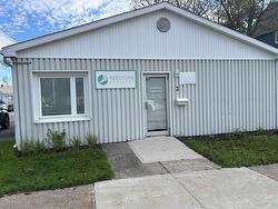 3 ingoville Street Sydney, NS B1S 2T1
