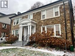 UNIT 1 - 258 SOUTH KINGSWAY Toronto, ON M6S 3V1