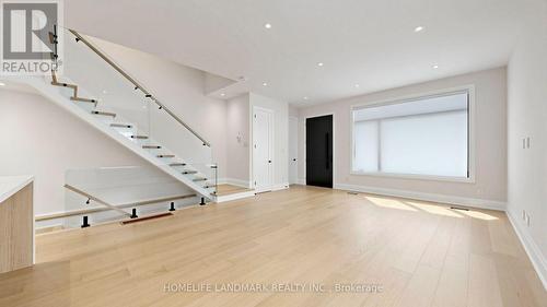 UNIT A - 750 GLENGROVE AVENUE W , Toronto, Ontario M6B 2J6 4