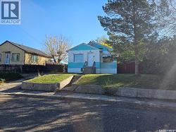 572 103rd STREET North Battleford, SK S9A 1J7