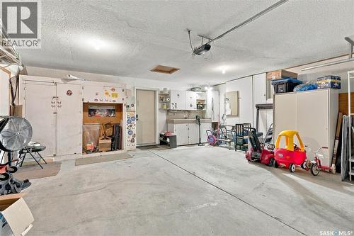 1122 Hurley Way, Saskatoon, SK 