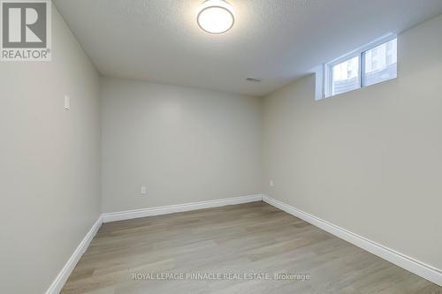 LOWER - 11 FRANKFURT STREET , Kitchener, Ontario N2R 1T5 5