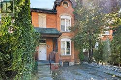 128 JOHN Street N Hamilton, ON L8R 1H6