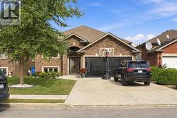 2228 ASKIN AVENUE Windsor, ON N9B 3Y5