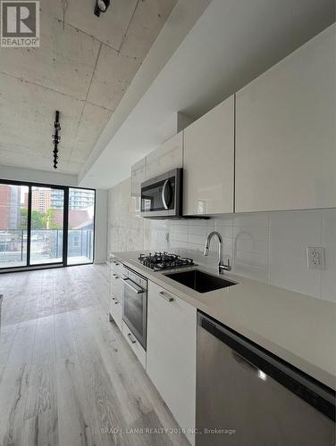 303 - 55 ONTARIO STREET , Toronto, Ontario M5A 0T8 2