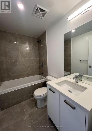 303 - 55 ONTARIO STREET , Toronto, Ontario M5A 0T8 5