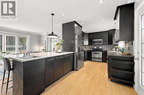 340 Duncombe Drive, Burlington, ON 