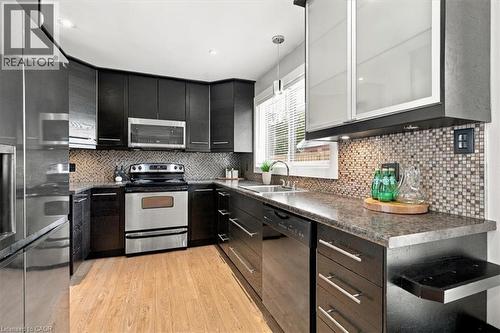 340 Duncombe Drive, Burlington, ON 