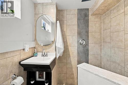 340 Duncombe Drive, Burlington, ON 