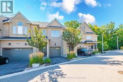 13 - 2254 ROCKINGHAM DRIVE Oakville, ON L6H 7H8