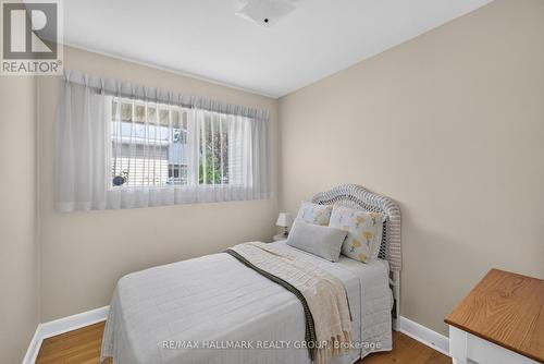 811 Iroquois Road, Ottawa, ON 